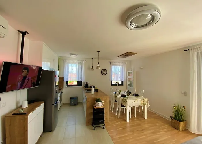 Lusi Apartment