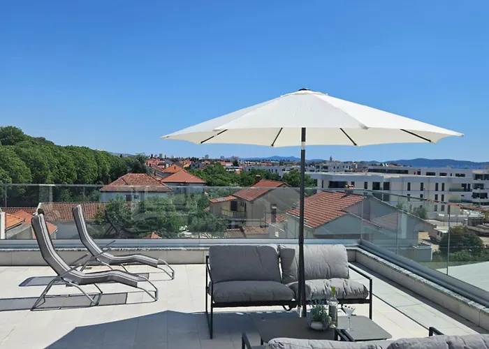 Lusi Apartment *