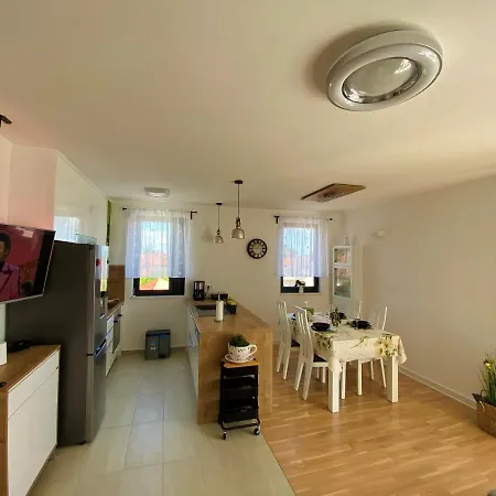 Lusi Apartment